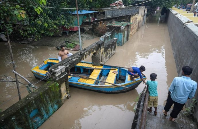 Delhi Floods Displace Thousands, Aftermath Still Ongoing
